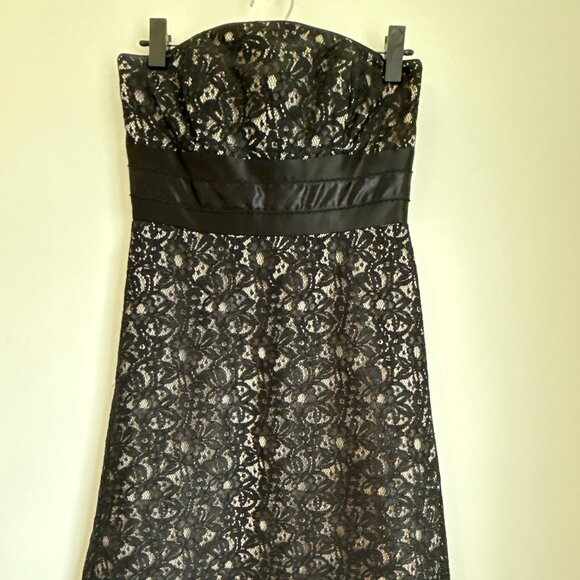 White House Black Market Strapless Lace Dress – Black Floral Overlay Nude Lining - Picture 1 of 4